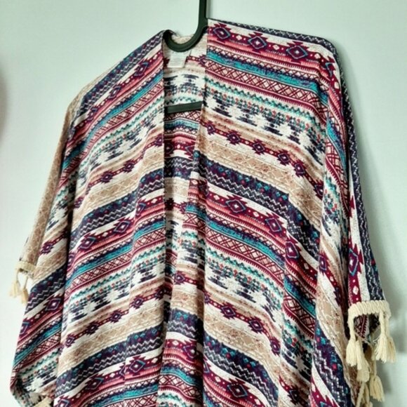 KISMET Light Boho Colorful Patterned Kimono Poncho Fringe Trim Southwestern OS - Picture 5 of 13